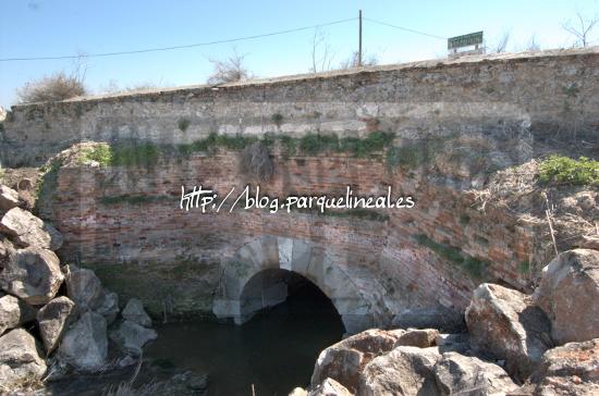 Puente-acueducto del Real Canal del Manzanares sobre los arroyos de los Migueles-Hundimiento