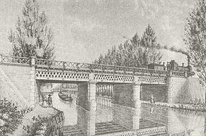 Puente sobre el Real Canal del Manzanares