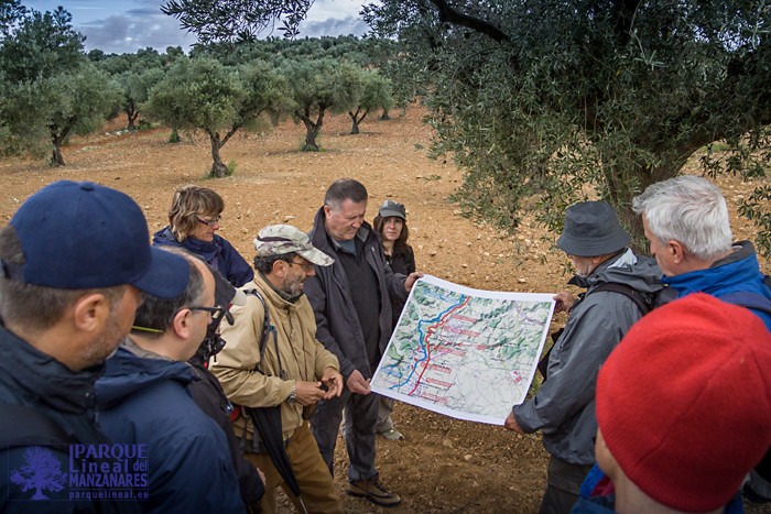 Exposición de la ruta a su comienzo